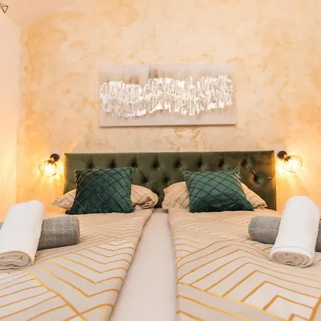 Apartment 88 - Rooftop Jacuzzi & Terrace Zadar Exterior foto