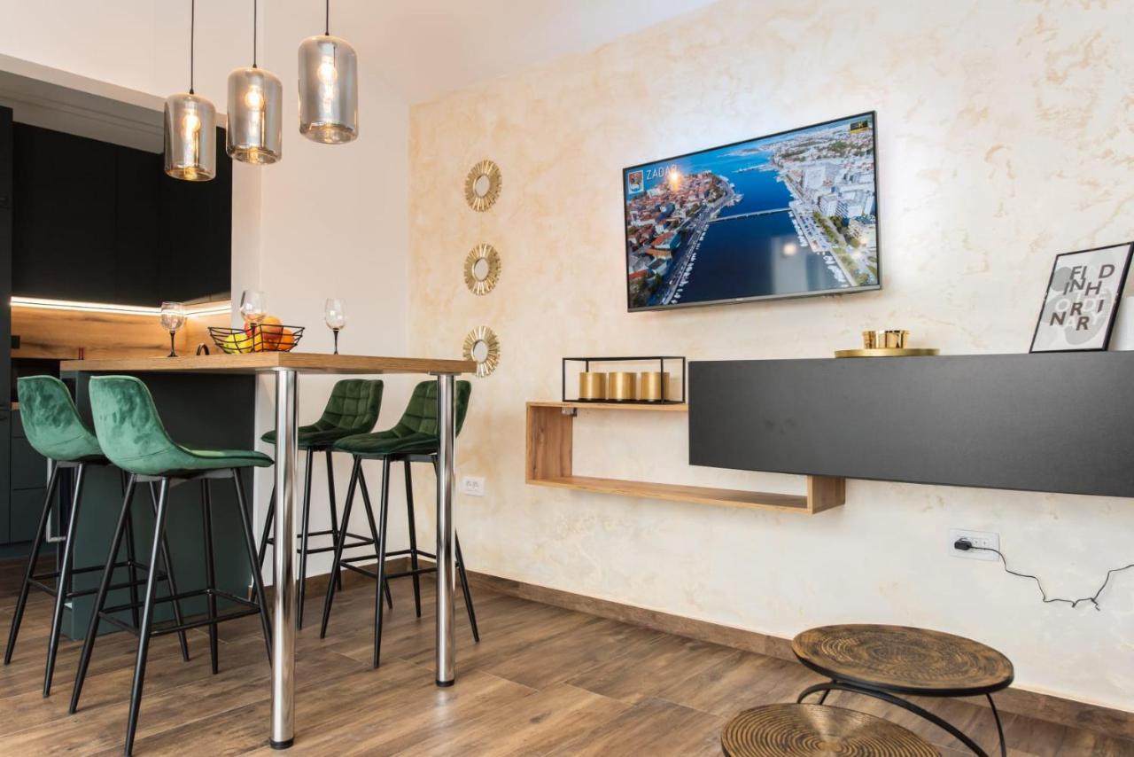 88 - Rooftop Jacuzzi & Terrace Apartment